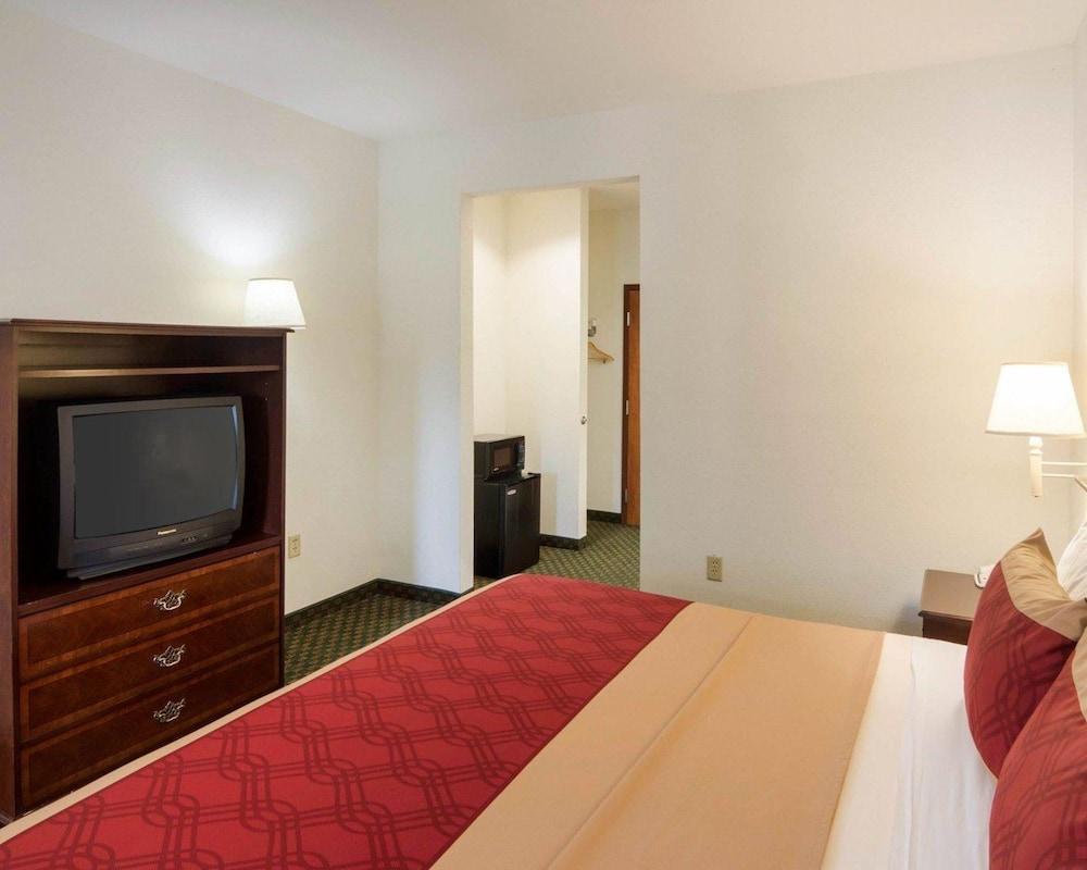 Econo Lodge Weatherford Εξωτερικό φωτογραφία