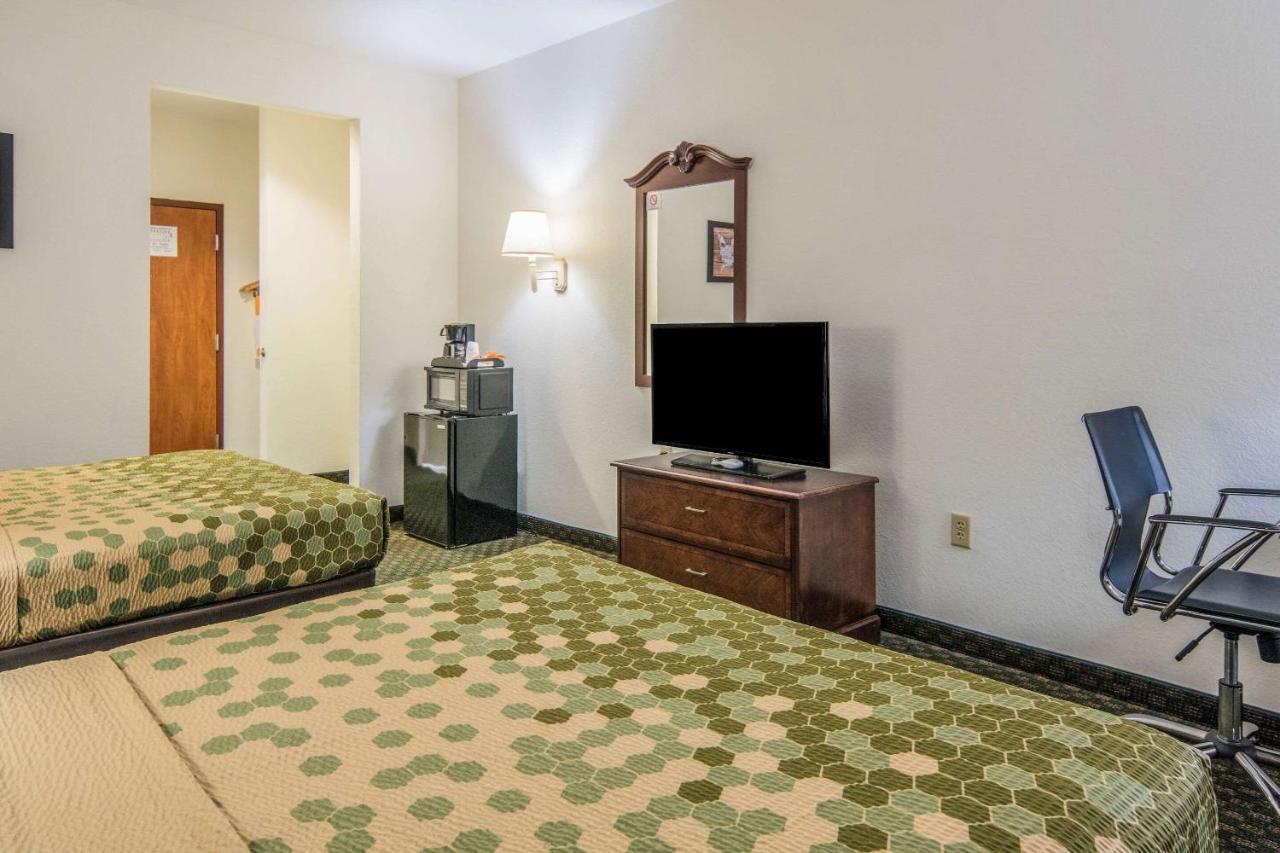 Econo Lodge Weatherford Εξωτερικό φωτογραφία