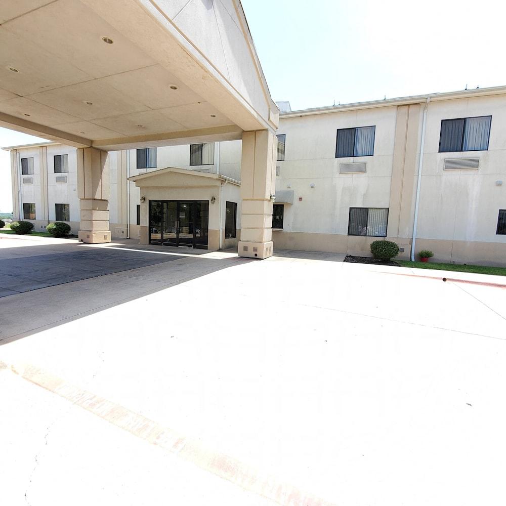 Econo Lodge Weatherford Εξωτερικό φωτογραφία