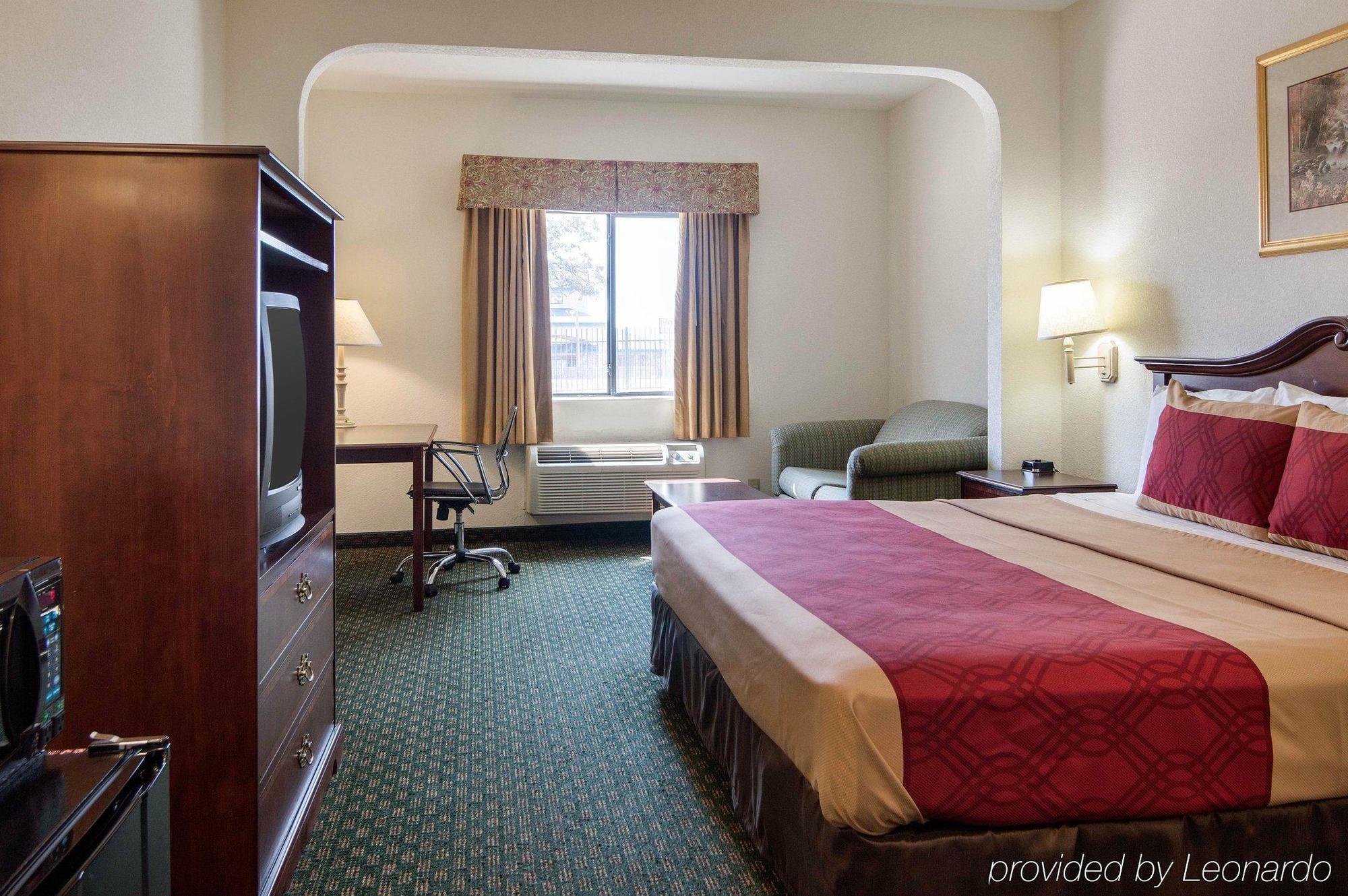 Econo Lodge Weatherford Εξωτερικό φωτογραφία